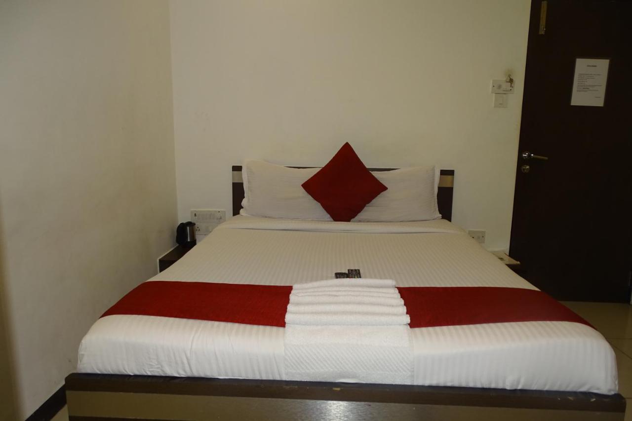 Hotel Sunshine Airport Mumbai Exterior photo